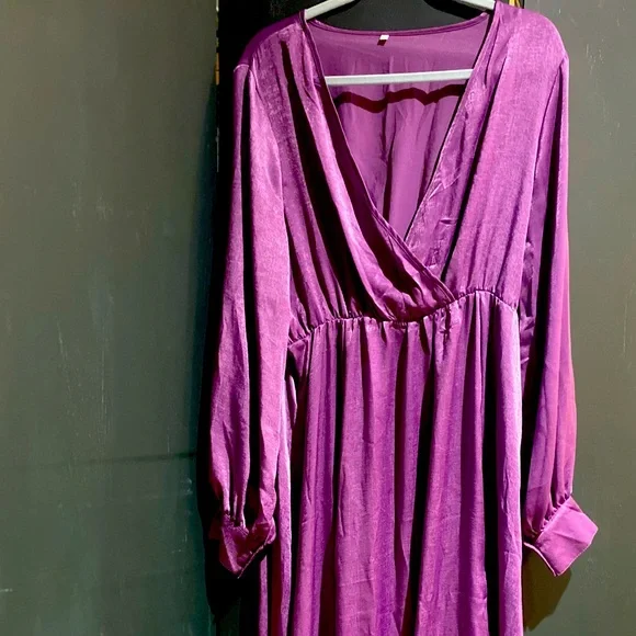 Lavender Silk Maxi - Long sleeve - Picture 1 of 3